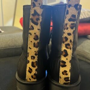 Black Lace-Up Lug Women's Boots with Leopard trim